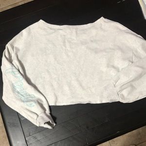 P’Tula cropped sweatshirt size large